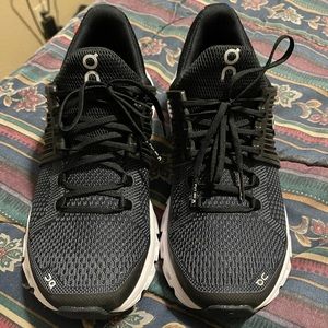 OnCloud Cloudtec Tennis shoe